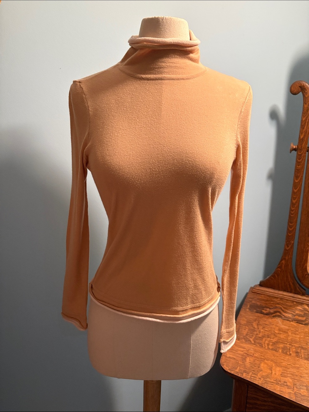 Neiman Marcus Peach Mock Neck Long Sleeve Top
